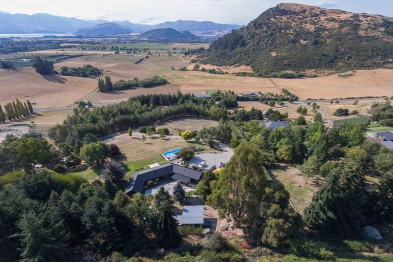 Photo of property in 571 Mount Barker Road, Wanaka, 9382