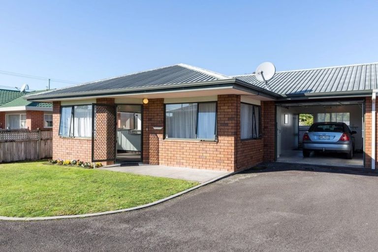 Photo of property in 1/42 Sanders Avenue, Westown, New Plymouth, 4310