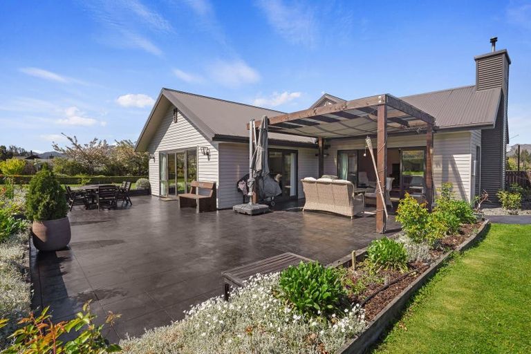 Photo of property in 13 Lochiel Drive, Hanmer Springs, 7334