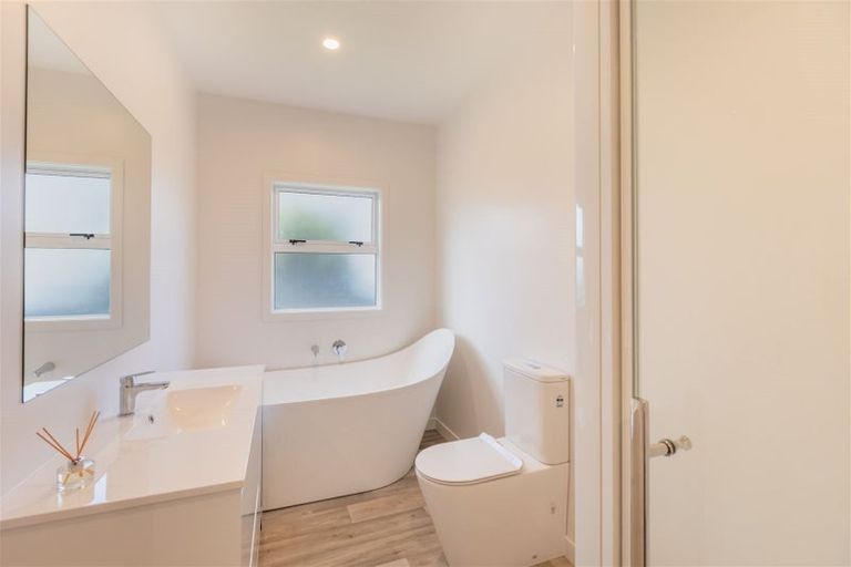 Photo of property in 300a Kennedy Road, Onekawa, Napier, 4110