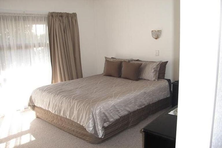 Photo of property in 4 Northview Lane, Nawton, Hamilton, 3200