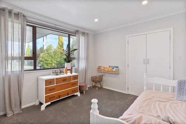 Photo of property in 1 Oak Street, Masterton, 5810