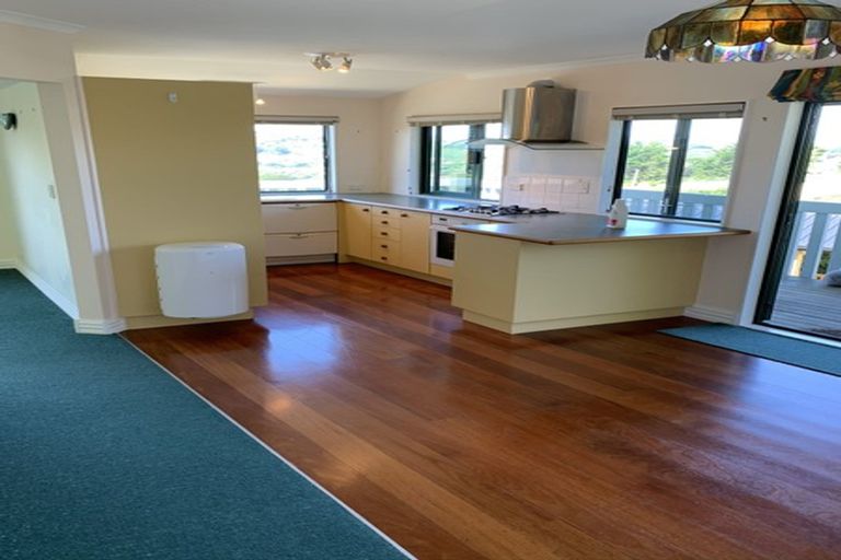 Photo of property in 14 Marjory Close, Broadmeadows, Wellington, 6035