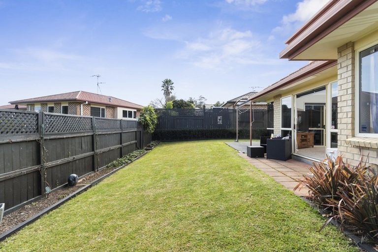 Photo of property in 12 Kestrel Avenue, Welcome Bay, Tauranga, 3112