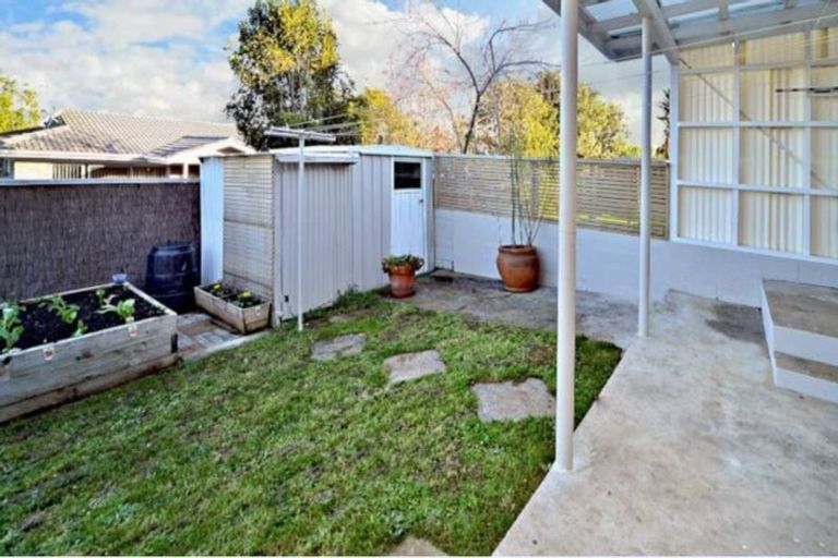 Photo of property in 1/10 Park Estate Road, Rosehill, Papakura, 2113