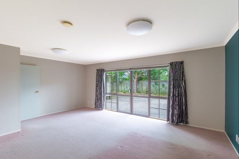 Photo of property in 242 Kuku East Road, Kuku, Levin, 5570