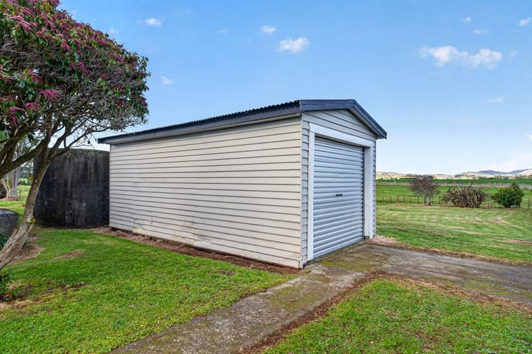 Photo of property in 576 Nireaha Road, Eketahuna, 4994