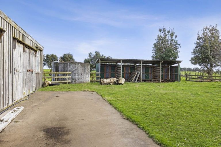 Photo of property in 235 Manutahi Road, Manutahi, Patea, 4598