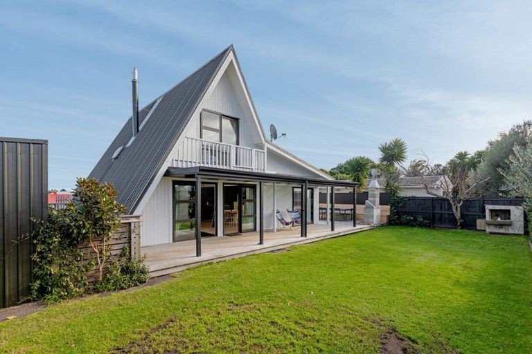 Photo of property in 89 Links Avenue, Mount Maunganui, 3116