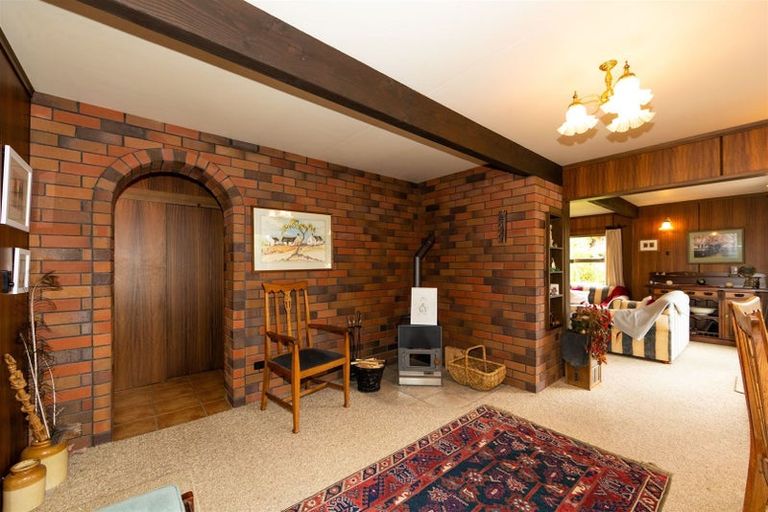 Photo of property in 16 Tokomaru Drive, Havelock North, 4130