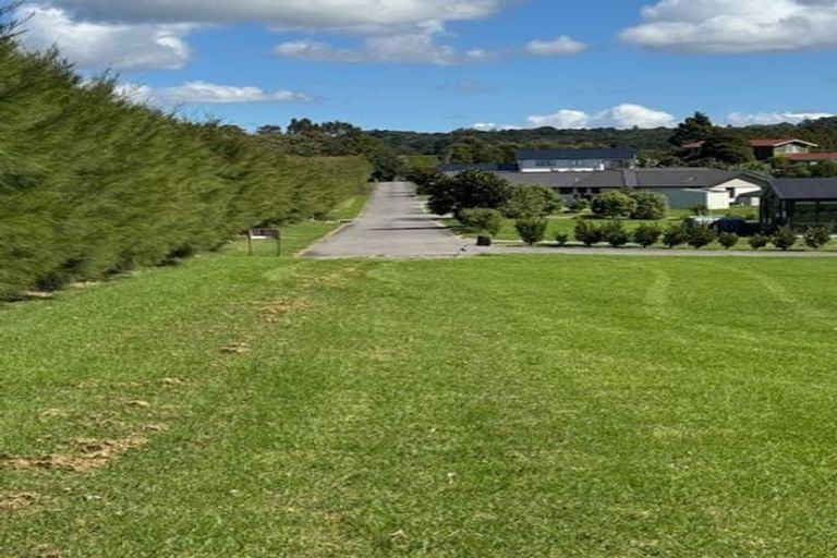 Photo of property in 11 Fieldstone Lane, Maunu, Whangarei, 0110
