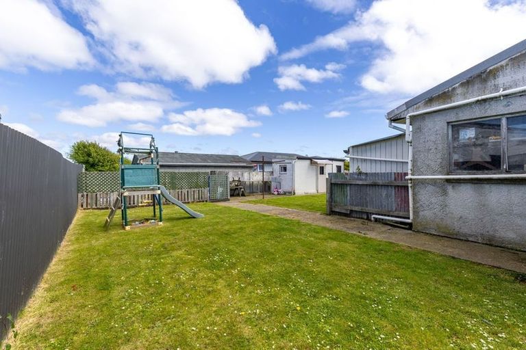 Photo of property in 228 Conyers Street, Strathern, Invercargill, 9812