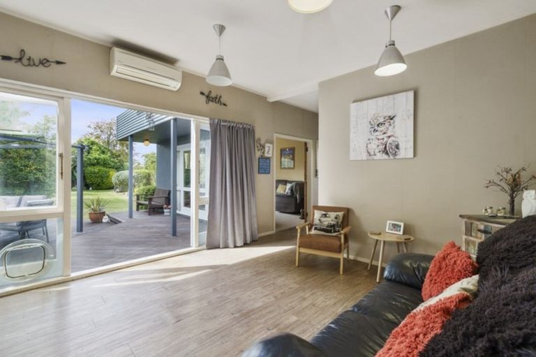 Photo of property in 303 Botanical Road, West End, Palmerston North, 4412