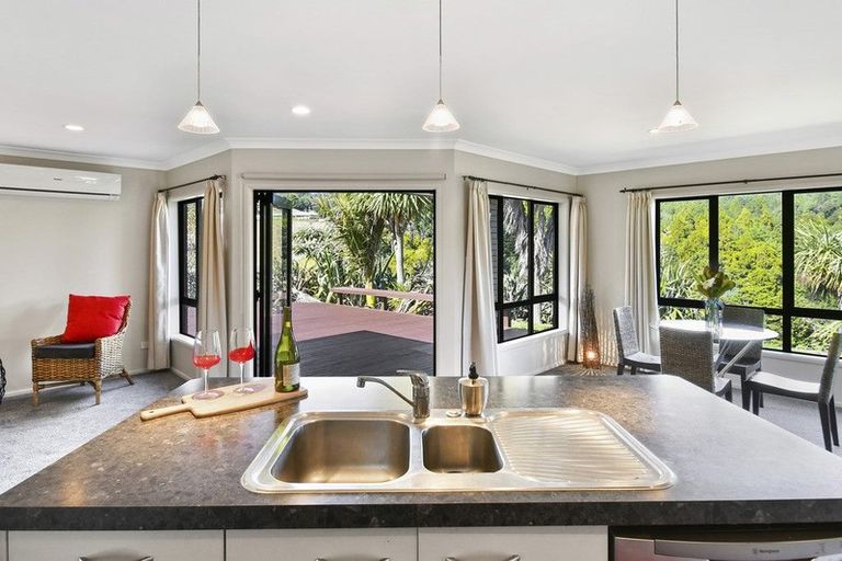 Photo of property in 797 Ponga Road, Opaheke, Papakura, 2584