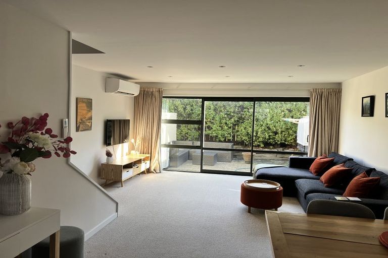 Photo of property in 2/1062 Frankton Road, Frankton, Queenstown, 9300