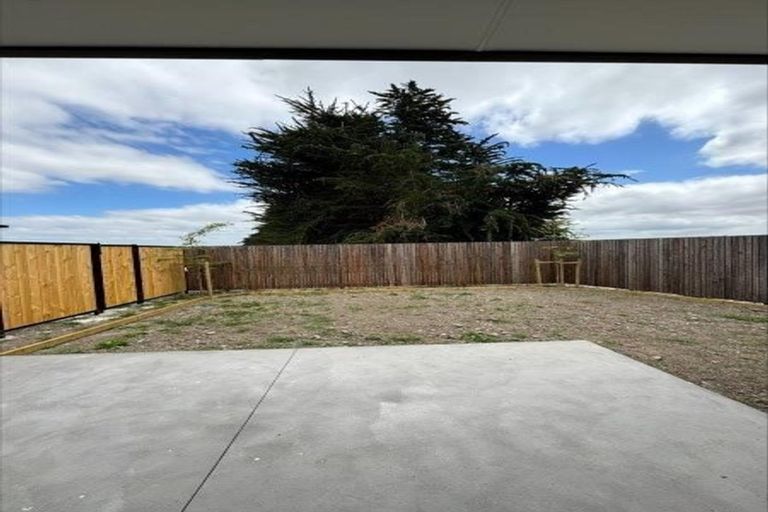 Photo of property in 61 Mehrtens Crescent, Woodend, 7691