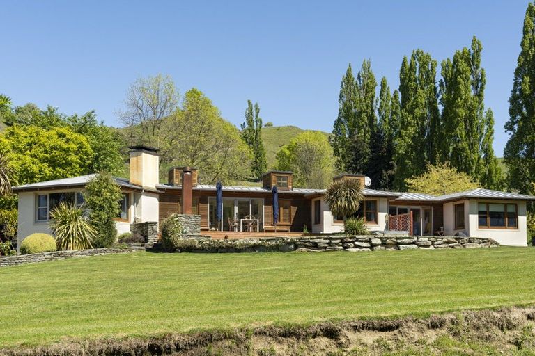 Photo of property in 448 Malaghans Road, Dalefield, Queenstown, 9371
