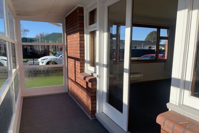 Photo of property in 1/2 Dulles Place, Papanui, Christchurch, 8053