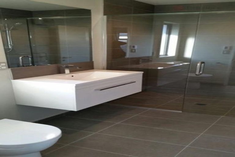 Photo of property in 8 Urihia Street, Marshland, Christchurch, 8083