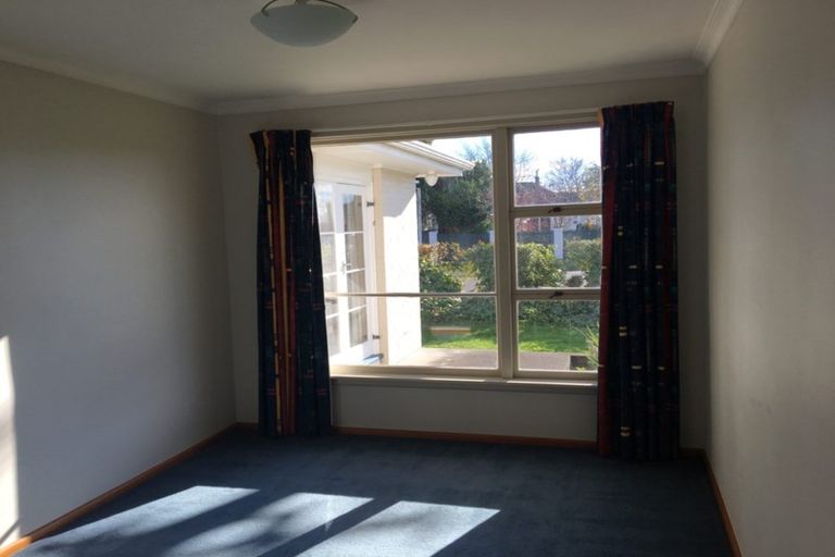 Photo of property in 63 Sevenoaks Drive, Bryndwr, Christchurch, 8053