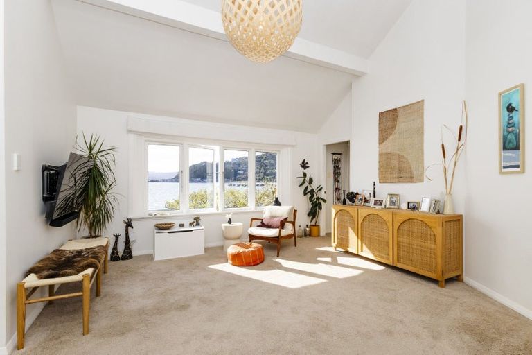 Photo of property in 625 Marine Drive, Days Bay, Lower Hutt, 5013