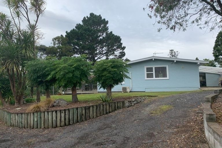 Photo of property in 47 Japonica Drive, Beach Haven, Auckland, 0626