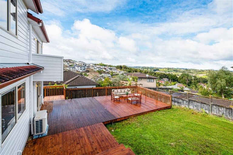 Photo of property in 23 Virginia Street, Henderson, Auckland, 0612