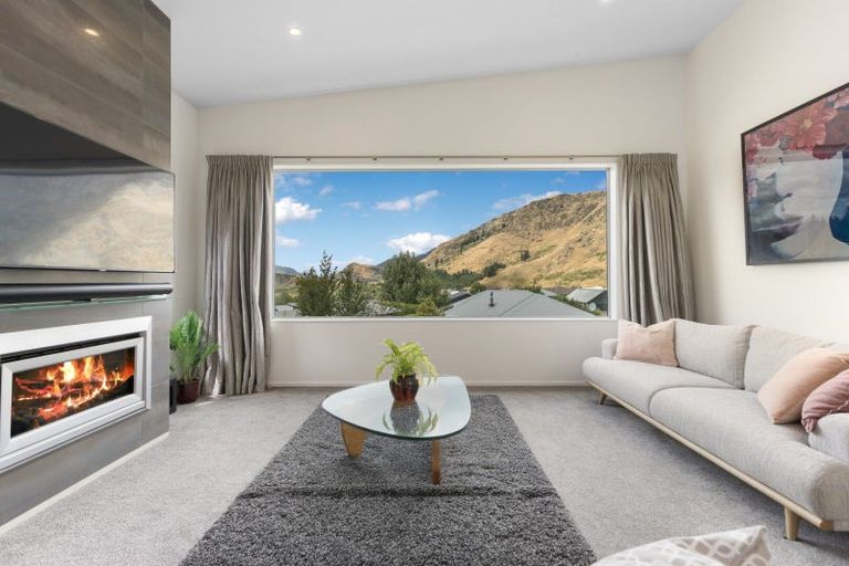 Photo of property in 4 Thomas Lane, Arthurs Point, Queenstown, 9371