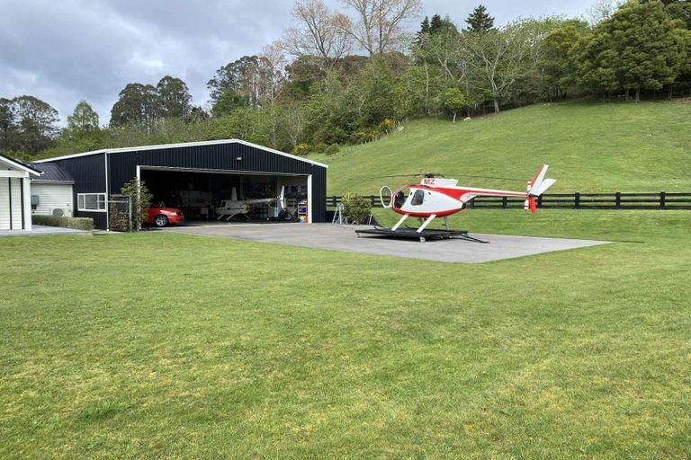 Photo of property in 28 Te Moenga Park, Acacia Bay, Taupo, 3330