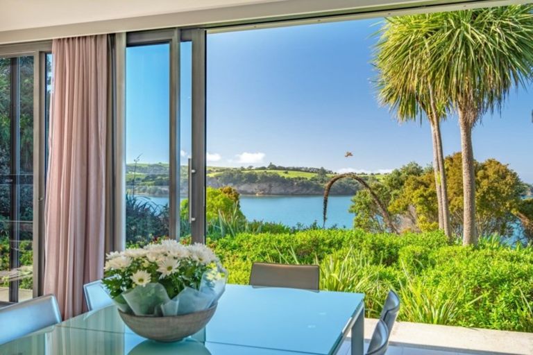 Photo of property in 37 Island View Drive, Gulf Harbour, Whangaparaoa, 0930