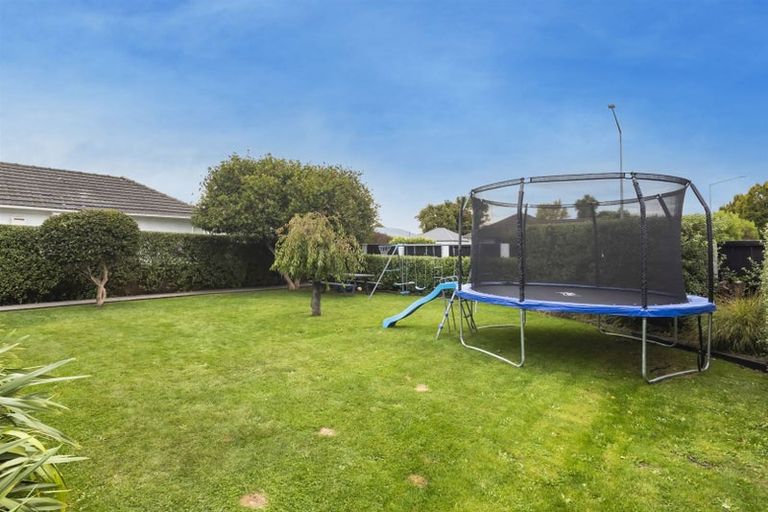 Photo of property in 1 Newport Street, Avondale, Christchurch, 8061