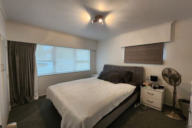 Photo of property in 18a Parrs Cross Road, Henderson, Auckland, 0612