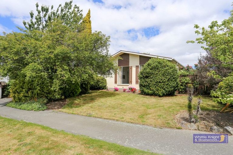 Photo of property in 5 Nanette Street, Upper Riccarton, Christchurch, 8041
