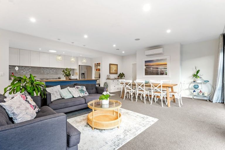 Photo of property in 90 Arran Point Parade, Orewa, 0931