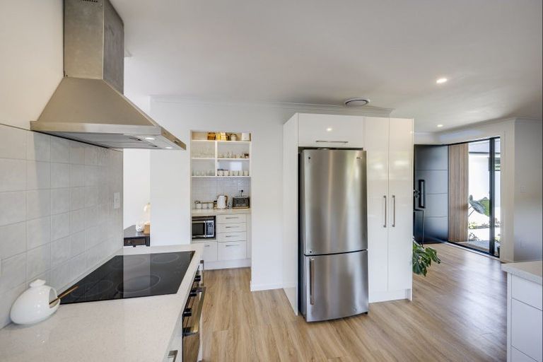 Photo of property in 23 Golding Road, Taradale, Napier, 4112