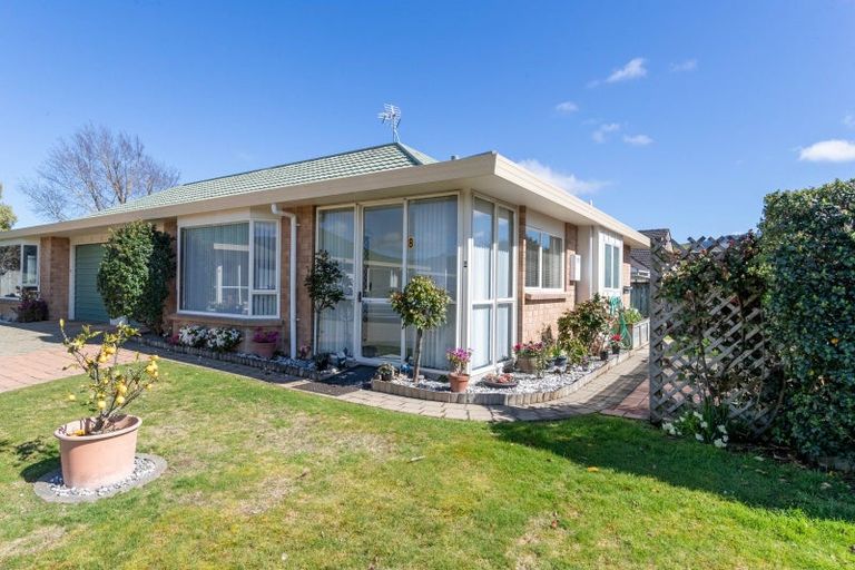Photo of property in Kowhai Court, 8/17 John Street, Trentham, Upper Hutt, 5018