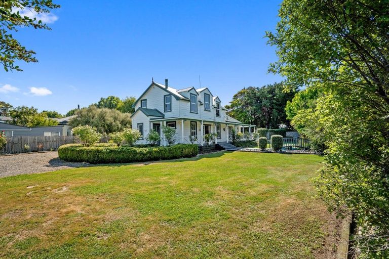 Photo of property in Dippers Halll, 28 Bell Street, Otane, 4202