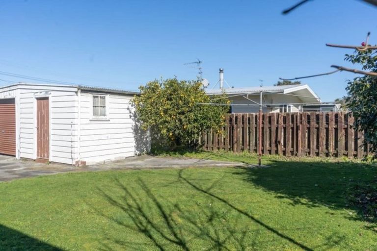 Photo of property in 36 Jellicoe Street, Greytown, 5712
