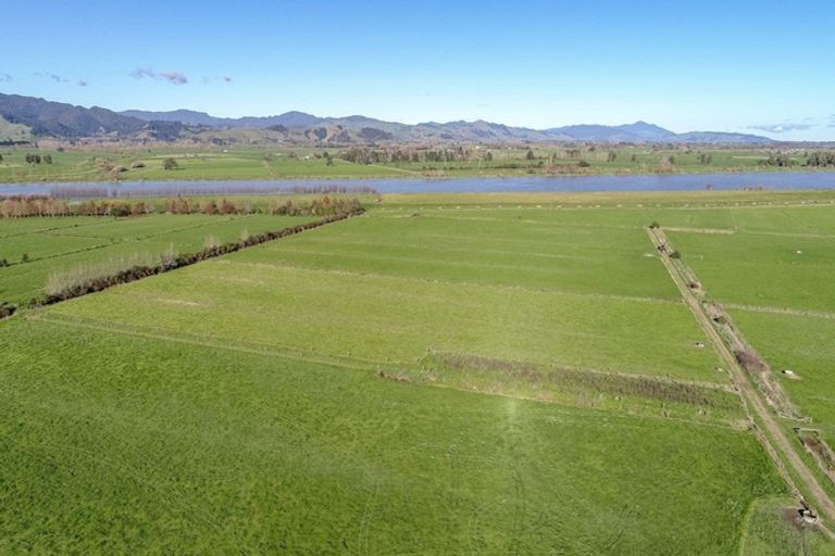 Photo of property in 316 Huirau Road, Turua, 3574