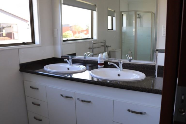 Photo of property in 40 Kent Street, Riversdale, 9776