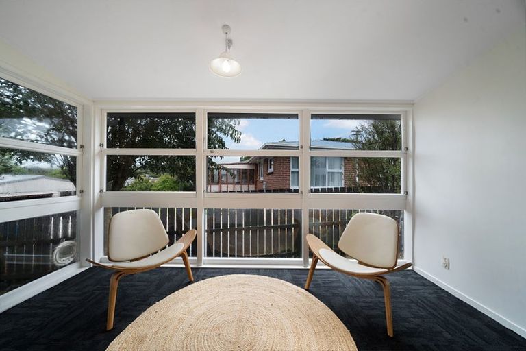 Photo of property in 174 Don Buck Road, Massey, Auckland, 0614