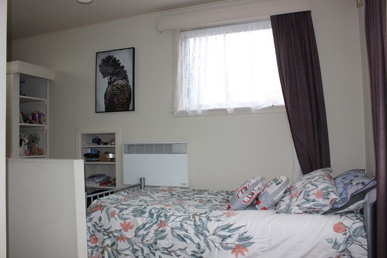 Photo of property in 14a Arawa Street, New Lynn, Auckland, 0600