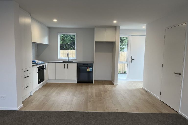 Photo of property in 2/16 Mccombs Street, Somerfield, Christchurch, 8024