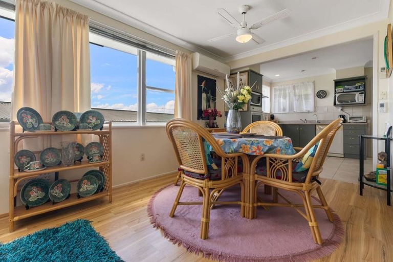 Photo of property in 52 Mallard Drive, Selwyn Heights, Rotorua, 3015