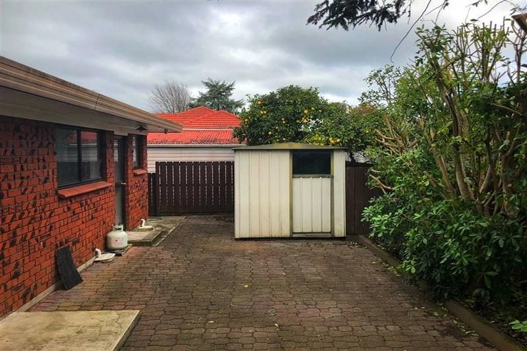 Photo of property in 2/44 Willis Road, Papakura, 2110