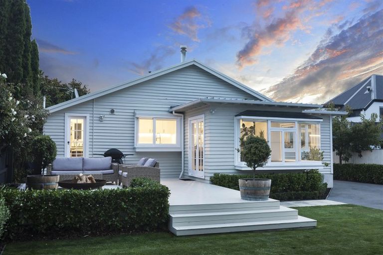 Photo of property in 26 Claremont Avenue, Papanui, Christchurch, 8053