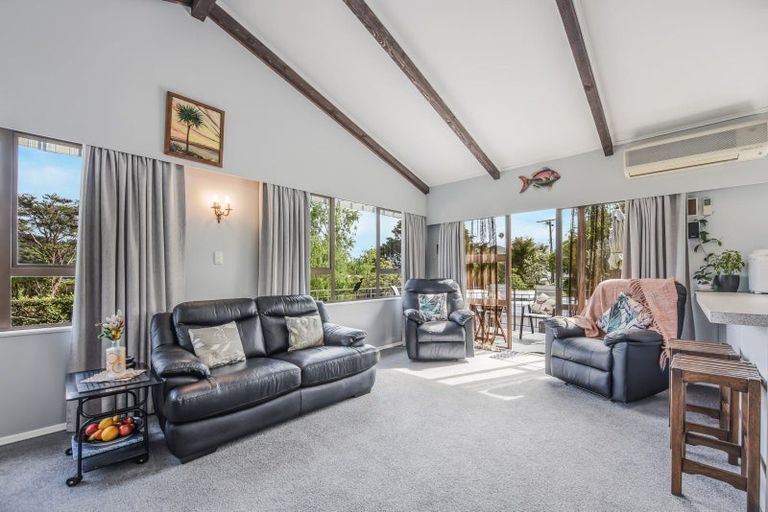 Photo of property in 103a Milton Terrace, Picton, 7220