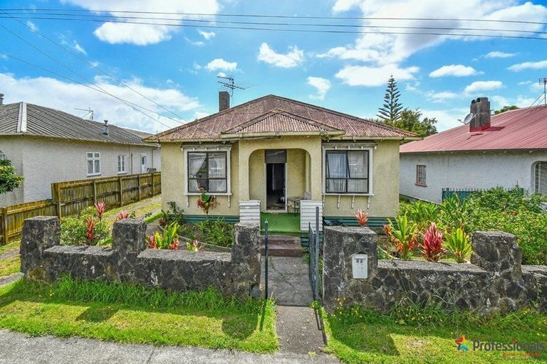 Photo of property in 52 Hokonui Road, Otahuhu, Auckland, 1062