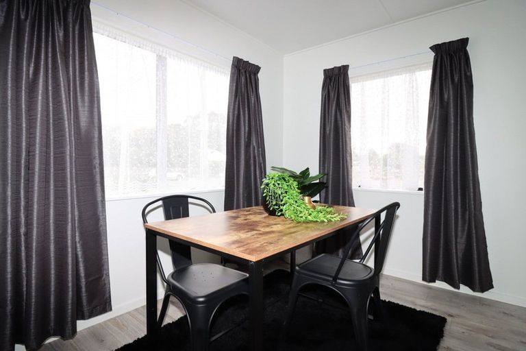 Photo of property in 23 River Road, Masterton, 5810