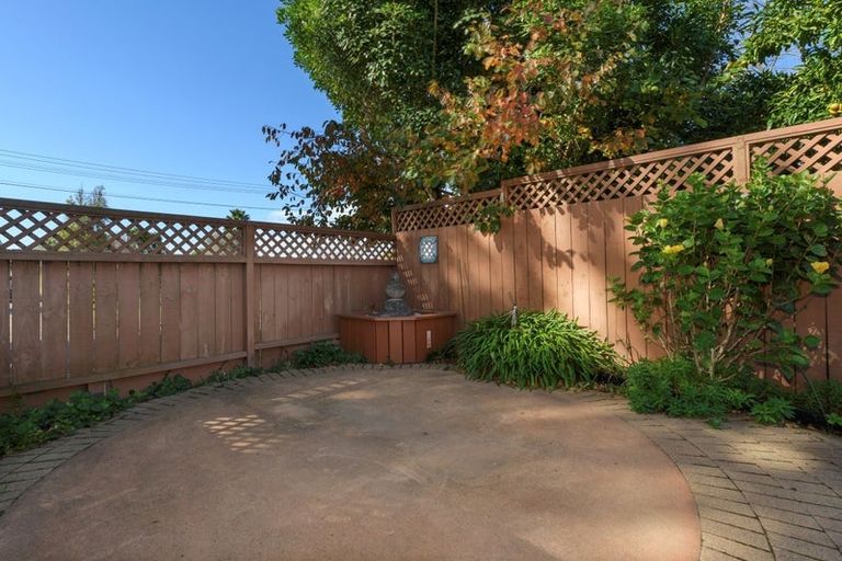 Photo of property in 2a Twelfth Avenue, Tauranga South, Tauranga, 3112